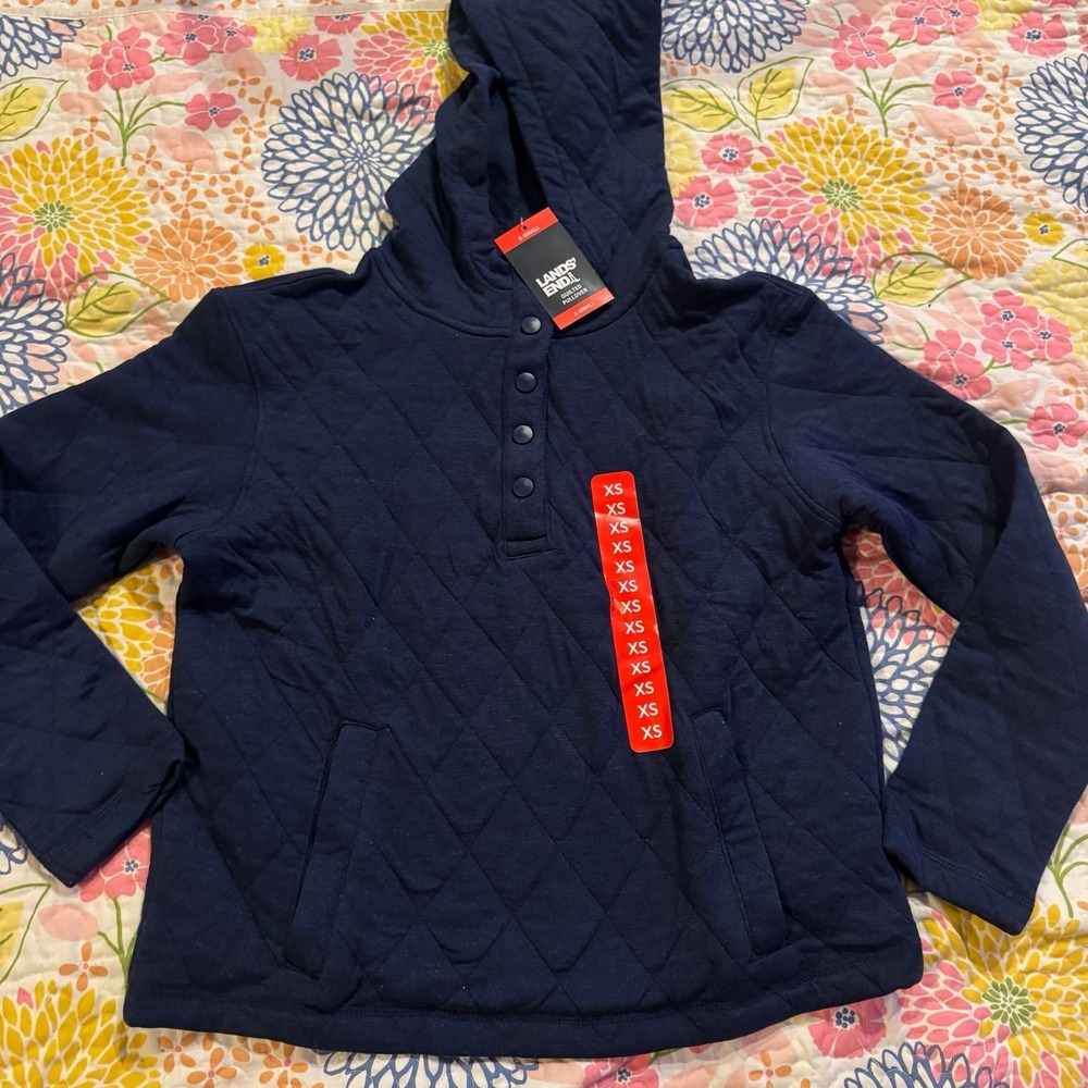 NWT xs lands end navy quilted pullover
